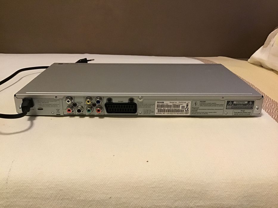 Odtwarzacz DVD Philips z pilotem i intrukcją