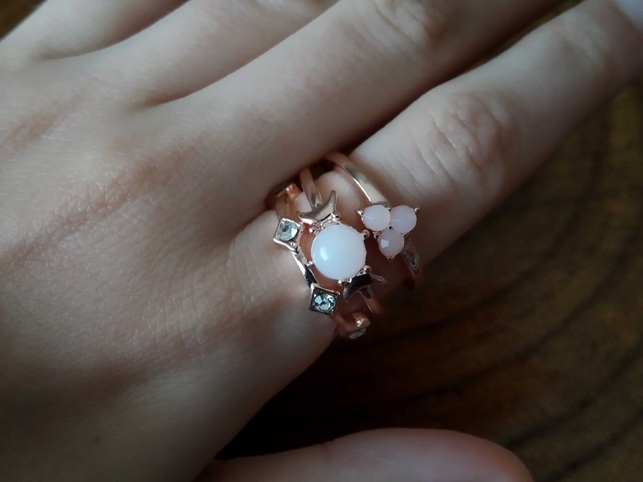 (NOVOS, PORTES GRÁTIS) Conjunto de Anéis Banhados a Prata 925 Rosa