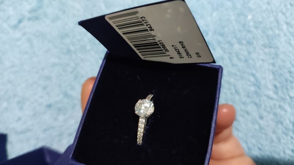 Anel Swarovski prata