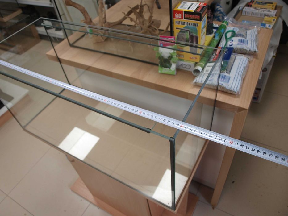 Akwarium 80x35x40 proste z pokrywą