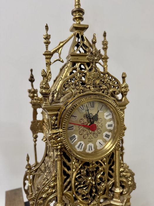 Relógio em bronze - Antiguidade