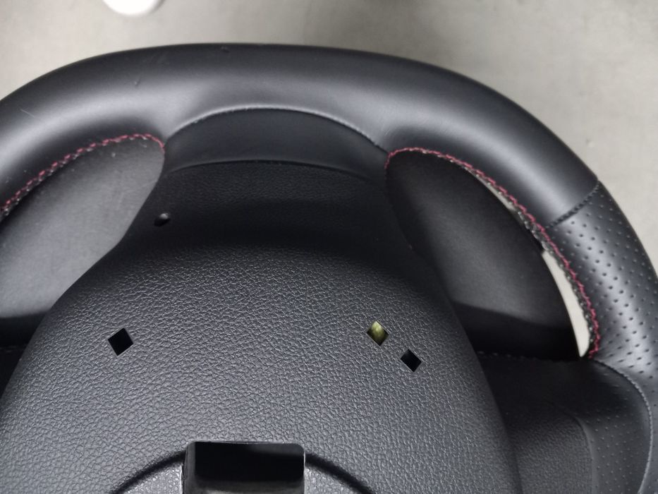 Volante NOVO Megane 4 RS