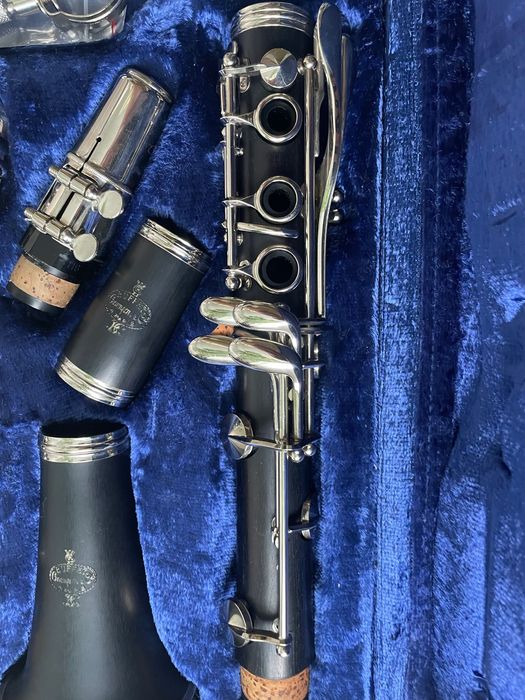 Clarinete Buffet Crampon E10