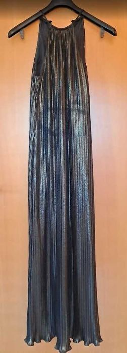 Sukienka maxi odsłaniająca ramiona imprezowa Monnari 38