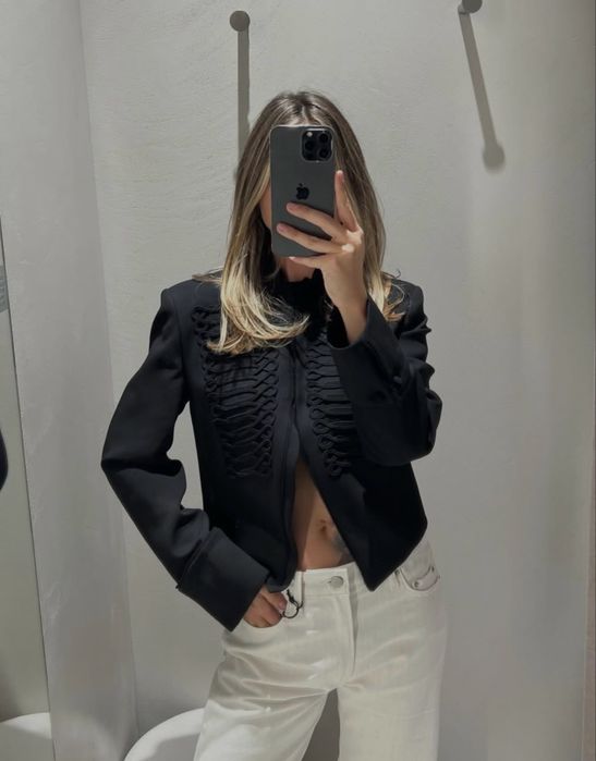 Піджак Zara в гусарському стилі
