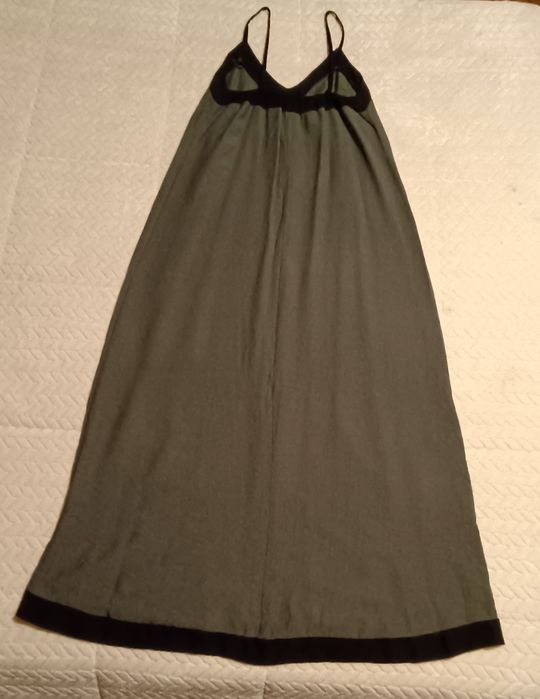 Vestido cumprido verde