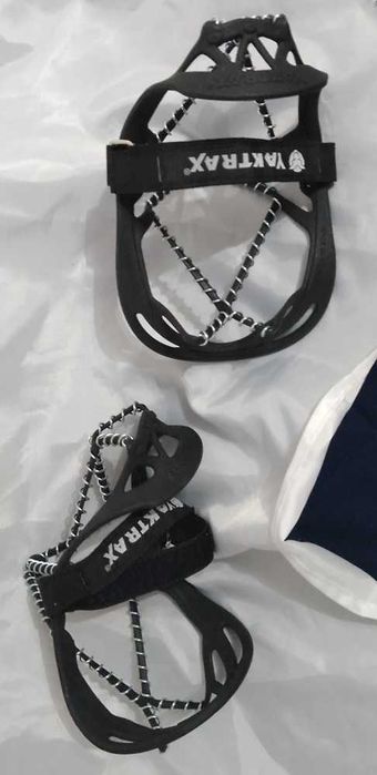 Yaktrax Pro Crampões de marcha