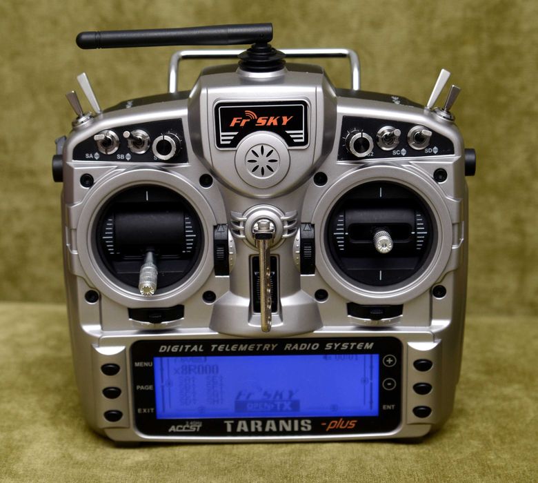 【中古】Taranis X9D + Mr steele エディション taranis x9d - Купити квадрокоптери та аксесуари - Ціна на OLX.ua