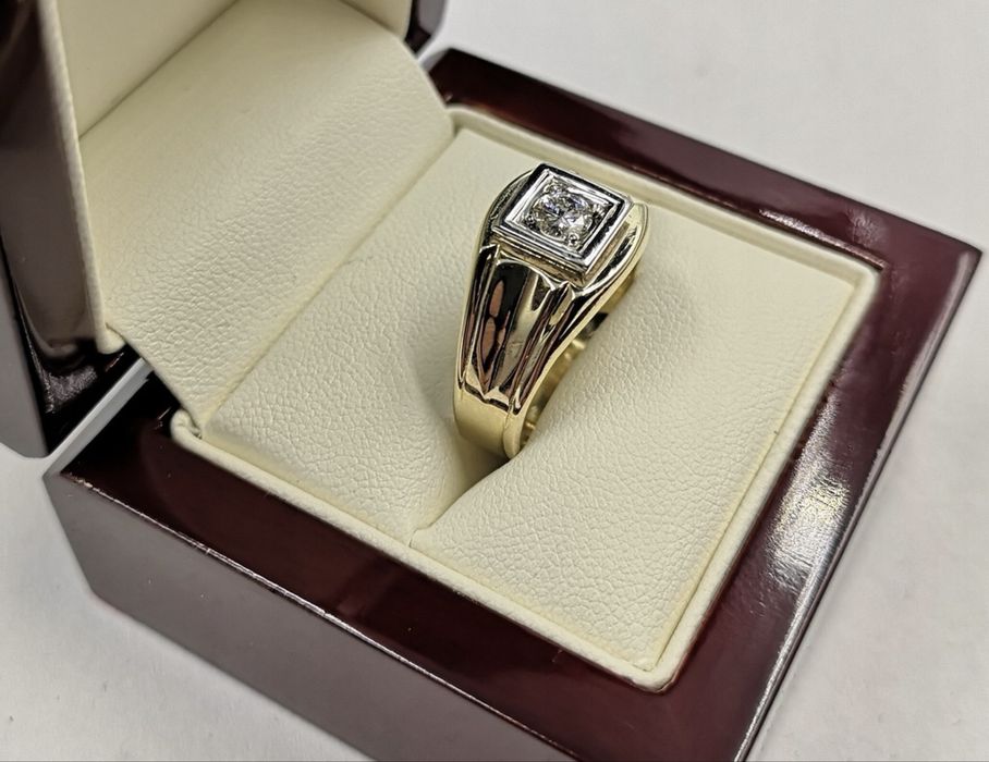 Sygnet 7,5g 585 diament brylant stan bdb 0,4ct