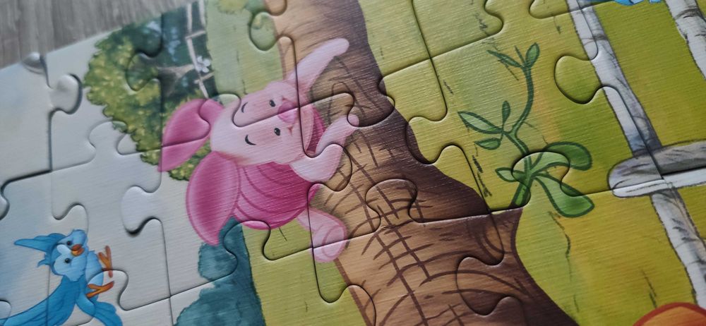 Puzzle Disney Kubuś Puchatek 60 el. Małe co nieco trefl 4+
