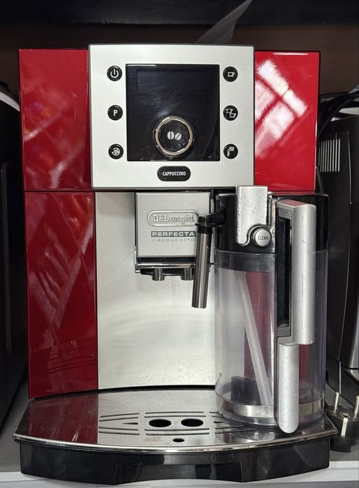 Кавоварки DeLonghi