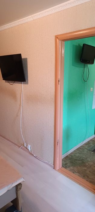 Продам 1 кімнатну .гостинку м.ПІВДЕННЕ