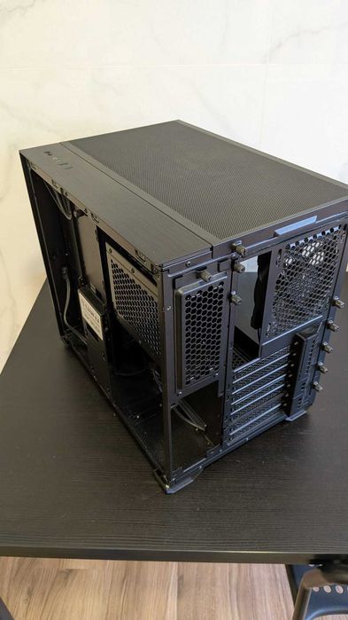 Caixa ATX Lian Li O11 AIR MINI Preta Vidro Temperado