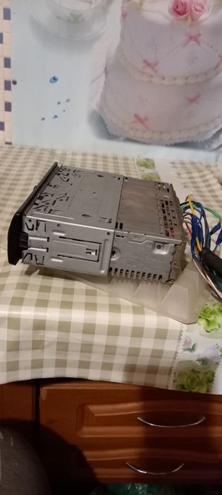 Автомагнитола JVC