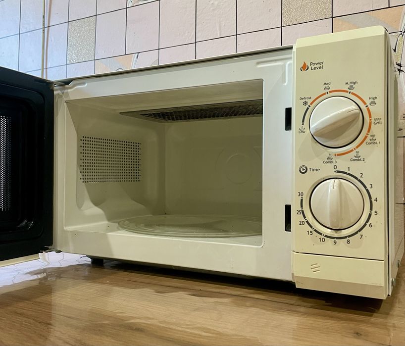Микроволновка Gorenje