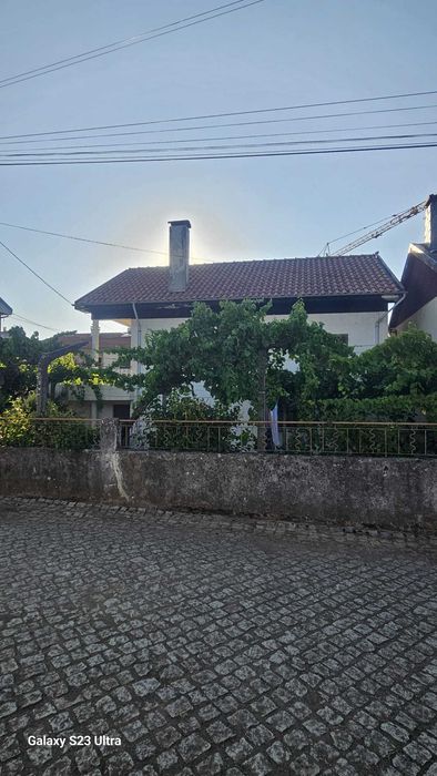 Vendo Moradia em Peredo - Macedo de Cavaleiros