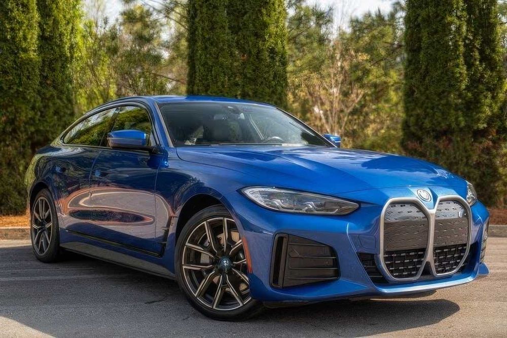 BMW i4 eDrive40      2022