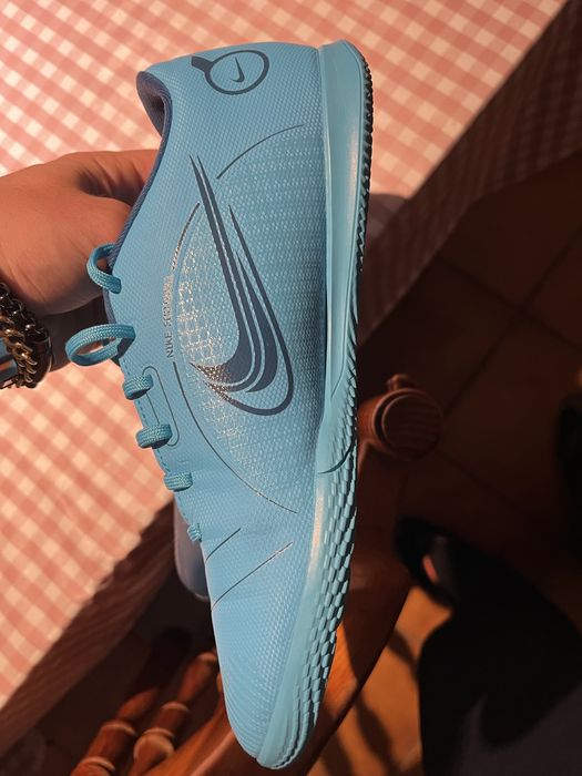 Sapatilhas nike futsal