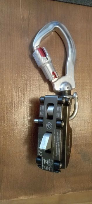 Carro Antiqueda Calha Soll