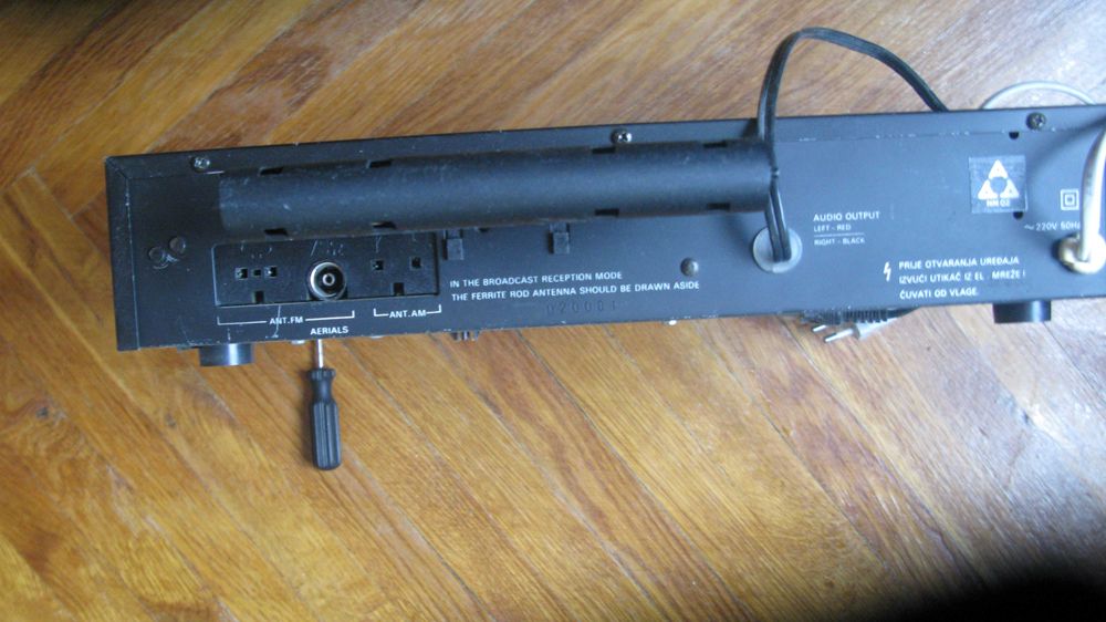 Радио-Тюнер ТЕСЛА