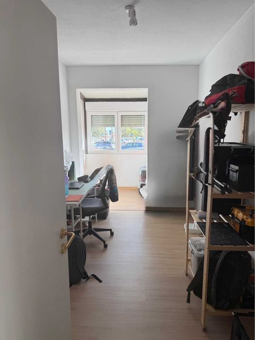 T2 luminoso com 65 m² em Massamá
