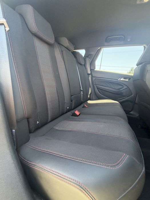 Peugeot 308 SW — fotografia 6
