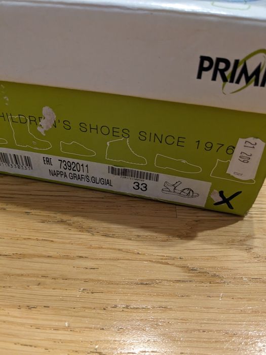 Sandałki Primigi rozm. 33