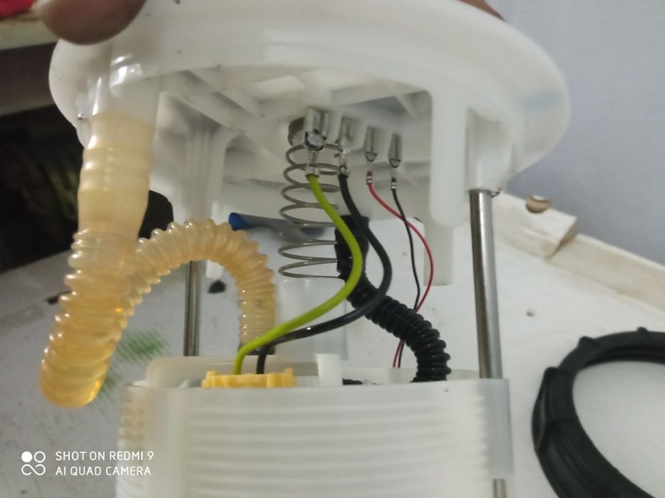 Колба насос в бак Рено Кенго 3 Renault Kangoo