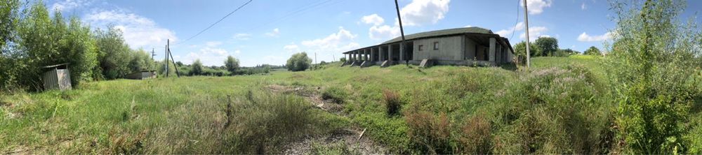 Продається приміщення під бізнес за 30 км від м. Чернівців.