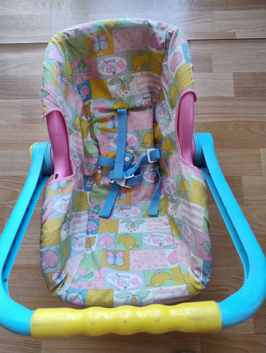 Nosidełko plastikowe dla lalki