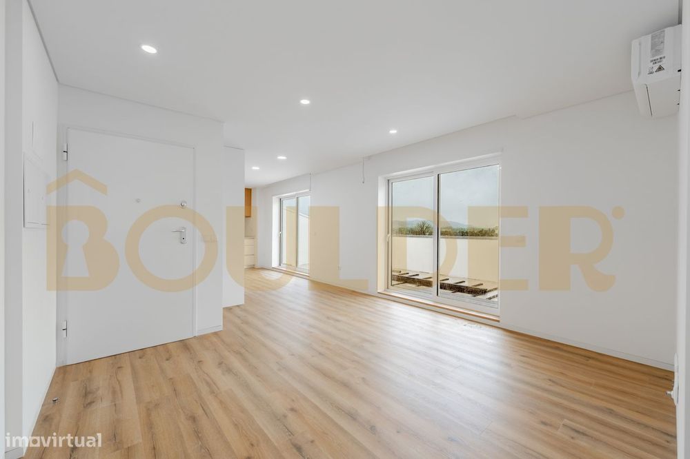 Apartamento T3 com Terraço em Amares