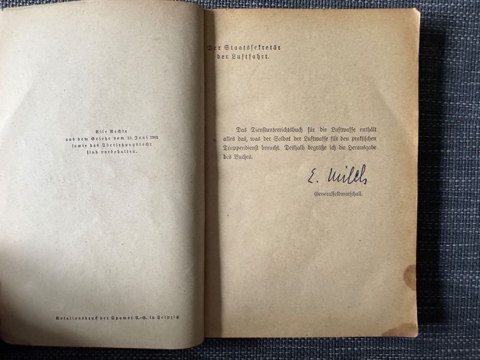 Der Dienstunterricht in der Luftwaffe Служебная подготовка в Люфтваффе