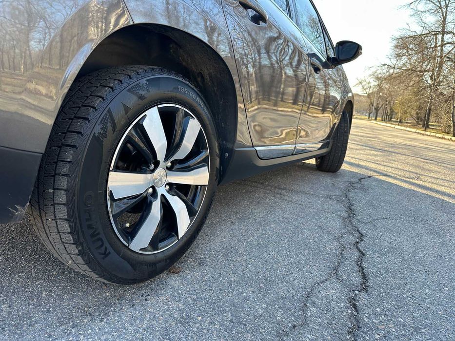 Продам Peugeot 2008 2016р. #75071