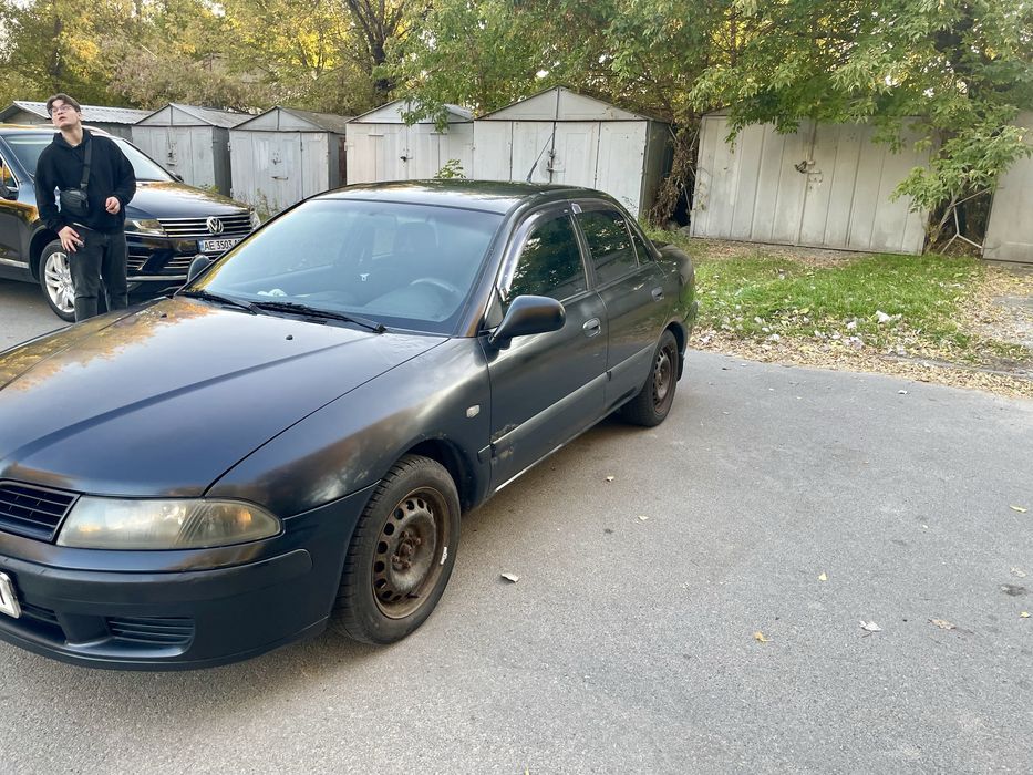 Mitsubishi carisma  1.6