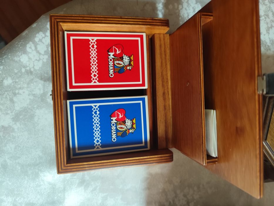 Caixas em madeira com aplique prata