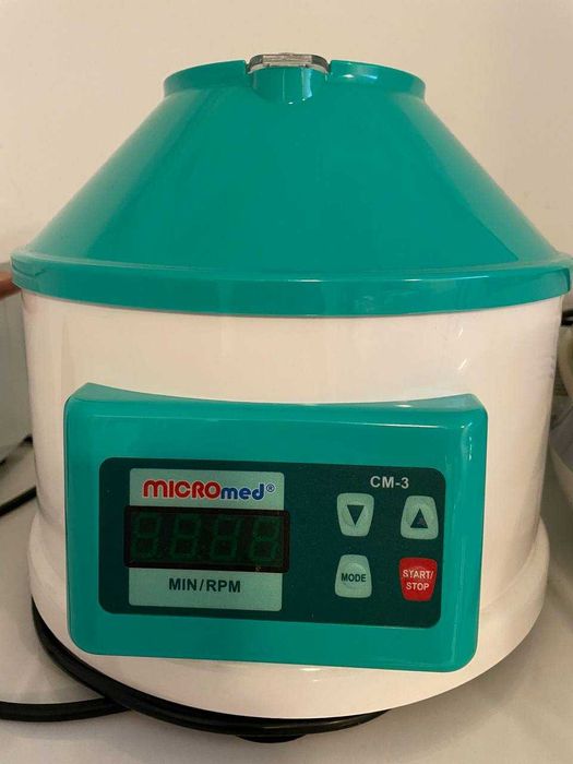 Центрифуга лабораторна