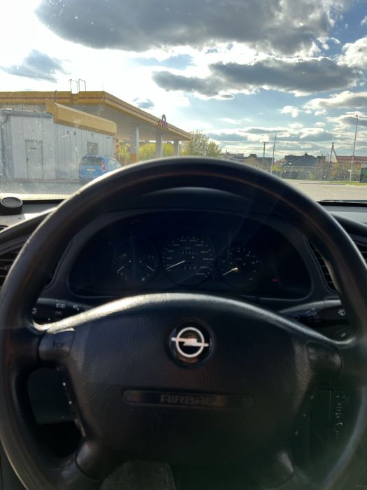 Daewoo Lanos 1.5  максимальна комплектація