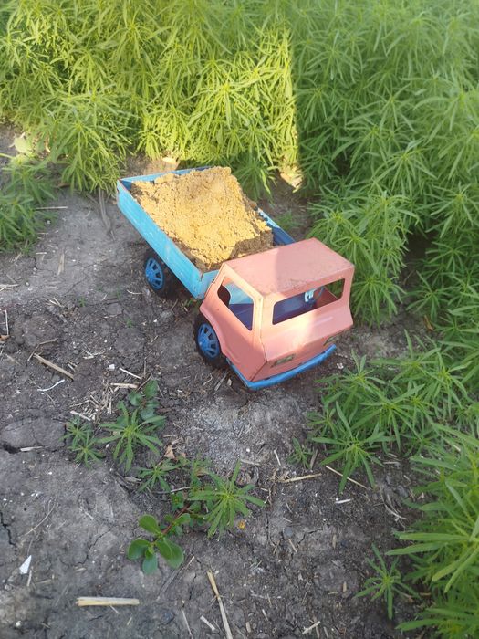 Продам грузову машинку часів СССР