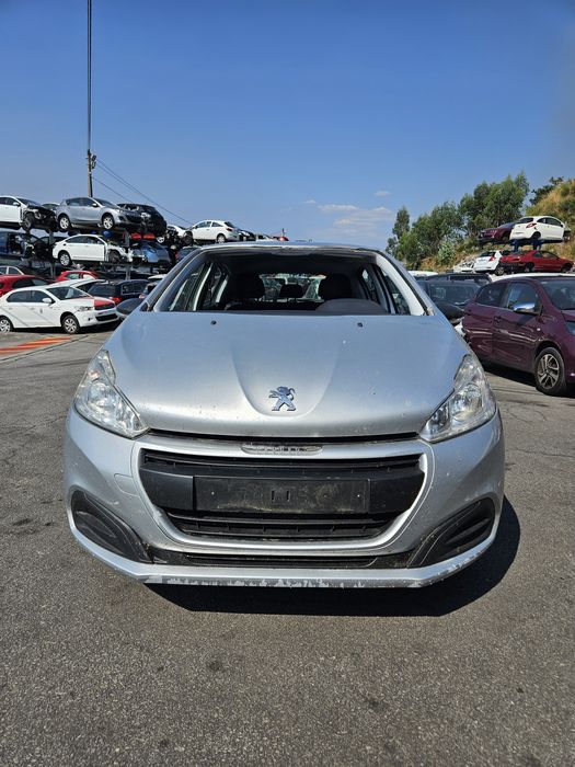 Peugeot 208 1.2 VTi de 2017 para peças