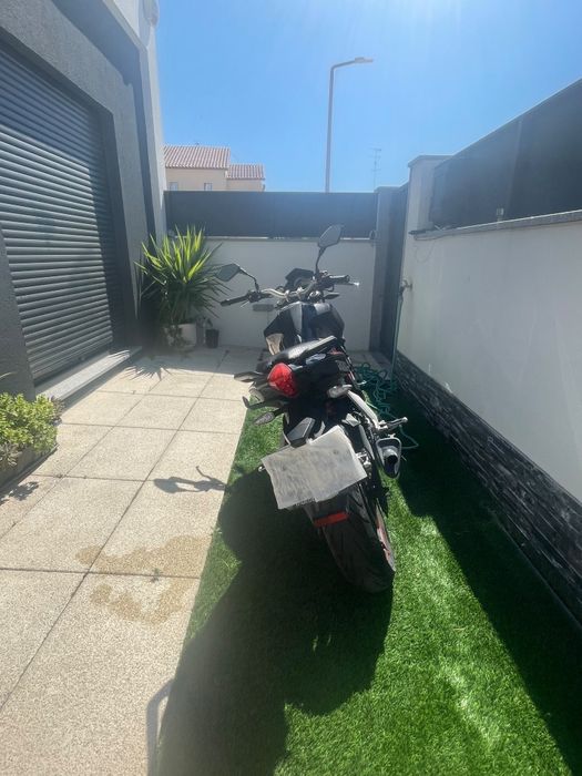 Mota Benelli BN 251