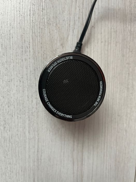 porsche design bluetooth glosnik Panamera 911