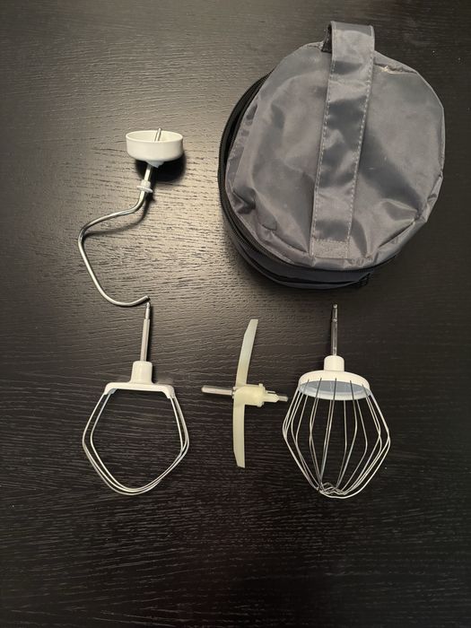 Robot kuchenny planetarny Bosh MUM58720 z maszynką do mięsa 1000W