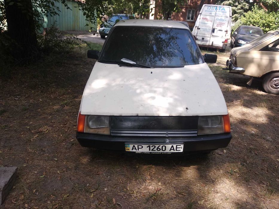 Продам авто ЗАЗ Таврия под разбор или востановление