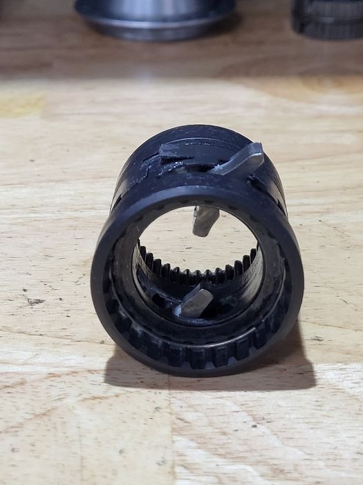 Wewnętrzny mechanizm zmiany biegów do piasty shimano nexus 3