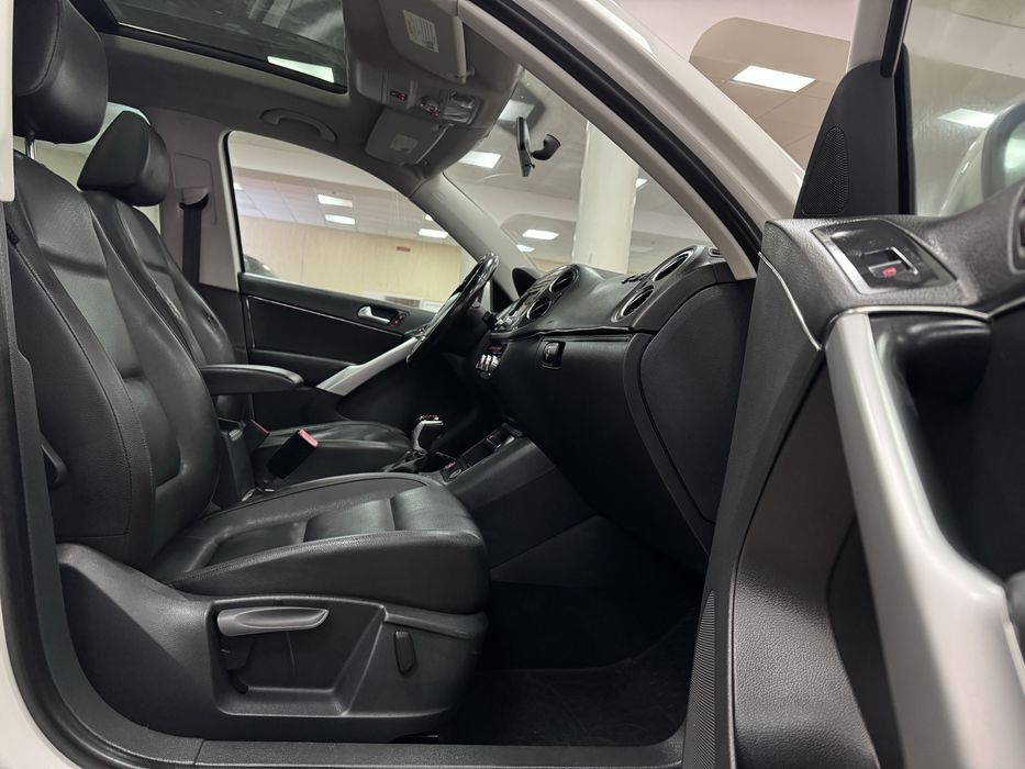 Volkswagen Tiguan 4MOTION 2.0TSI 16V 6АКПП 2013 р.в. (200 к.с.)