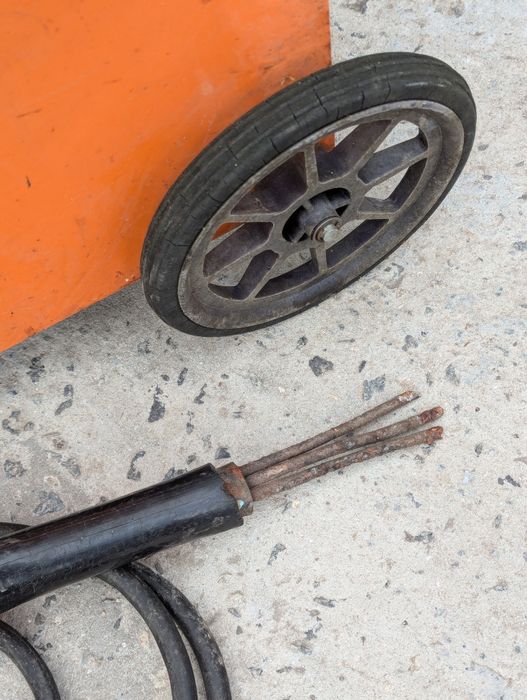 зварювальний апарат Sturm ARC WELDER AW79251