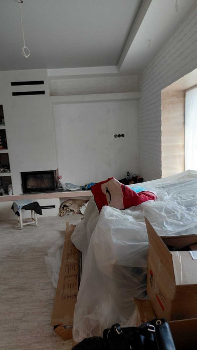 Продається котедж з ремонтом на Кривчицях, приватний сектор.