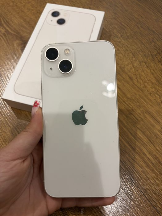 Iphon 13 128 GB bialy stan idealny