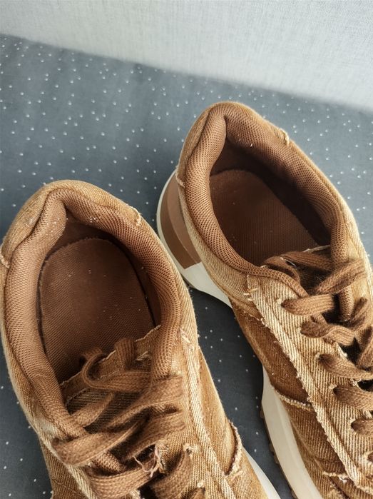 Кросовки кросівки reserved