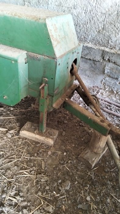 Enfardadeira John Deere 332